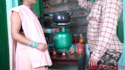 Www.xxxxx Videos.com Indianतमिल नौकरानी को काला लंड दिखाता ठरकी आदमी वीडियो